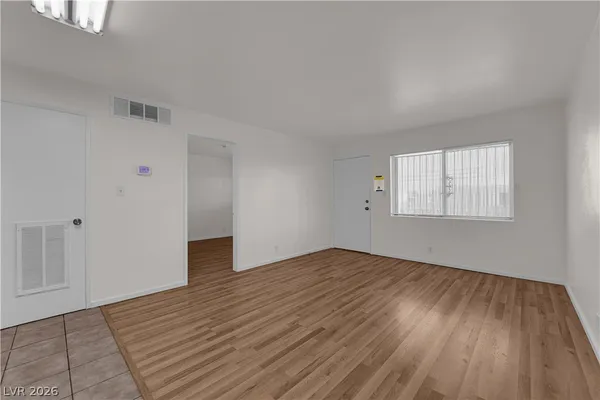 $900 | 3726 Hazelwood Street, Unit 24, Las Vegas, NV 89119