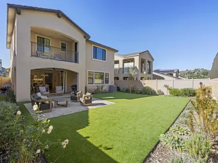$1,269,000 | 2971 Rue De Latour, Vista, CA 92084