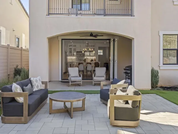 $1,269,000 | 2971 Rue De Latour, Vista, CA 92084