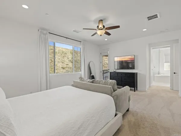 $1,269,000 | 2971 Rue De Latour, Vista, CA 92084
