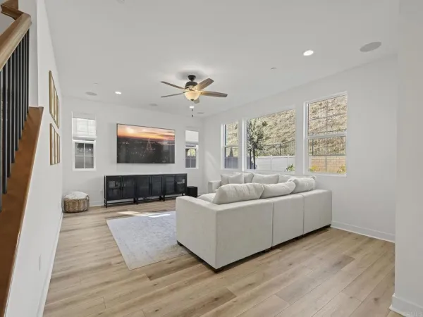 $1,269,000 | 2971 Rue De Latour, Vista, CA 92084