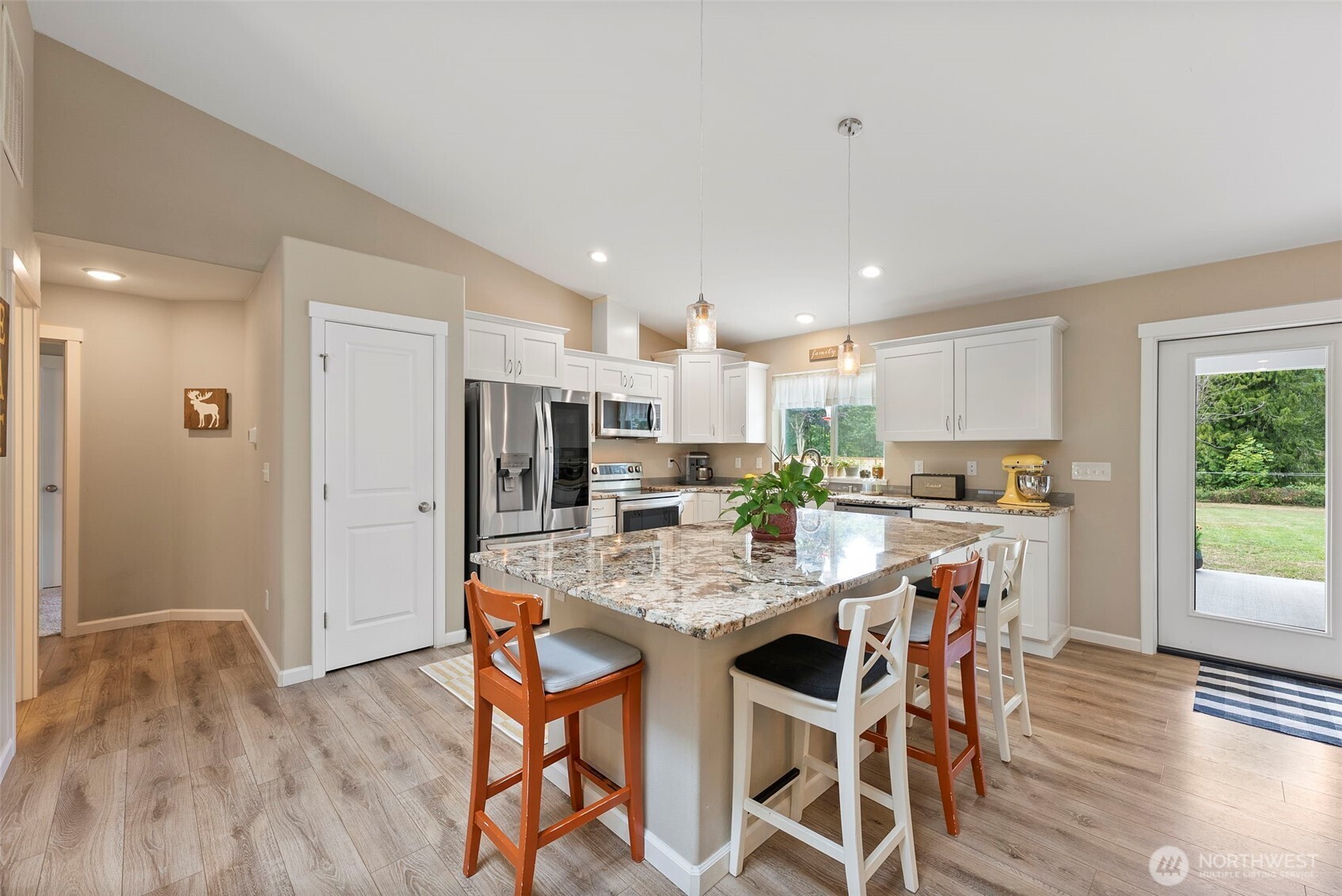 15839 Lindsay Road Southeast Yelm, WA 98597 - Photo 13 of 39 Gallery Image 13