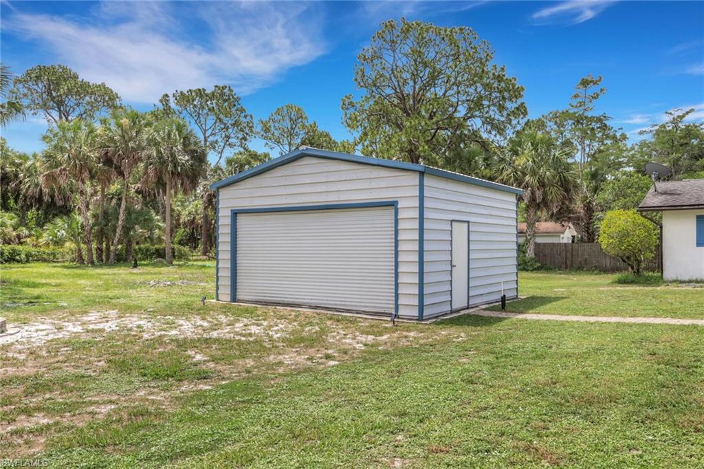 640 27th Street Southwest Naples, FL 34117 - Photo 39 of 46 Gallery Image 39