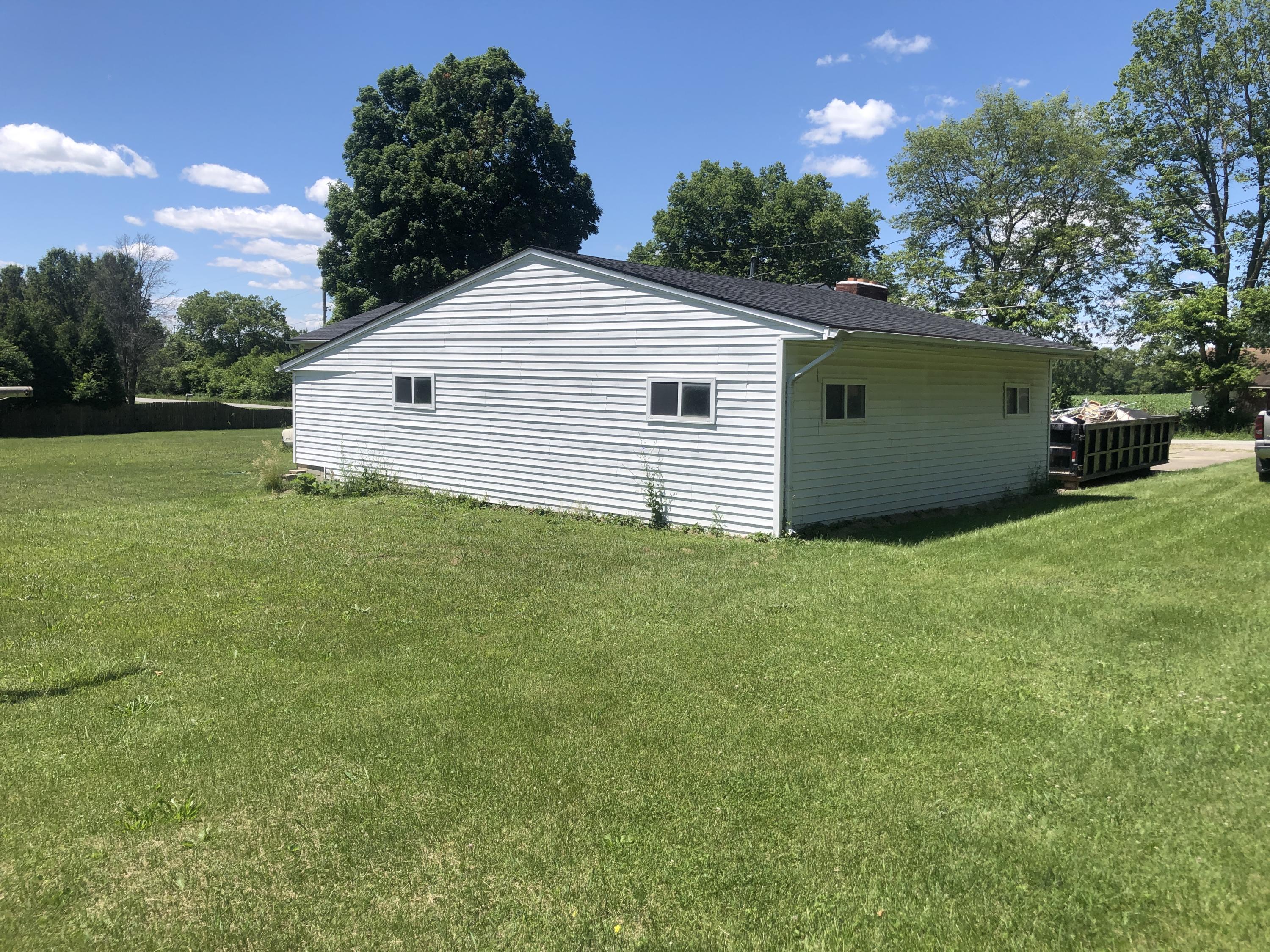 8 East Bollinger Rd) Street Christiansburg, OH 45389 - Photo 17 of 20