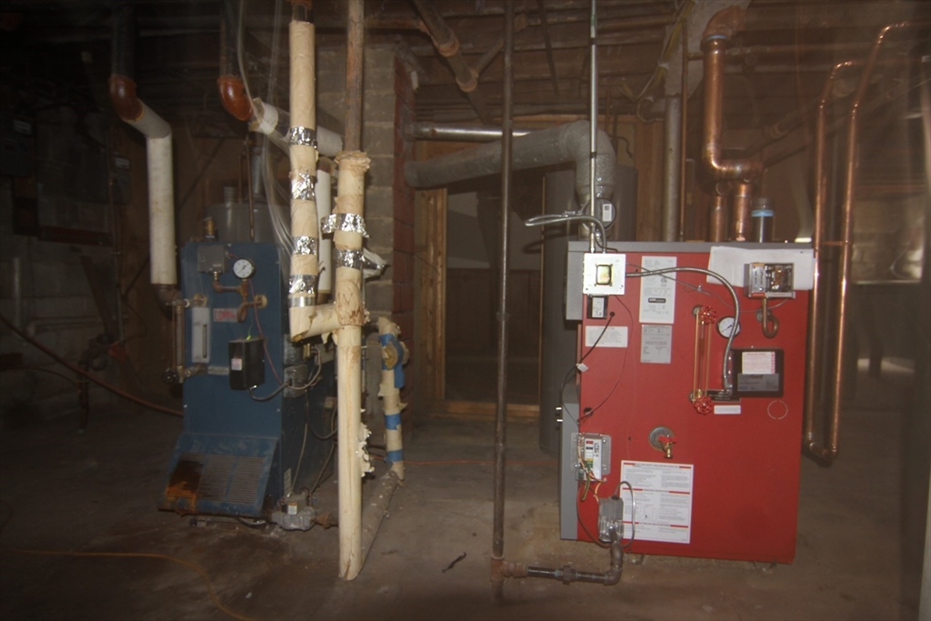 1083-1085 Sumner Avenue Springfield, MA 01118 - Photo 15 of 15 Gallery Image 15