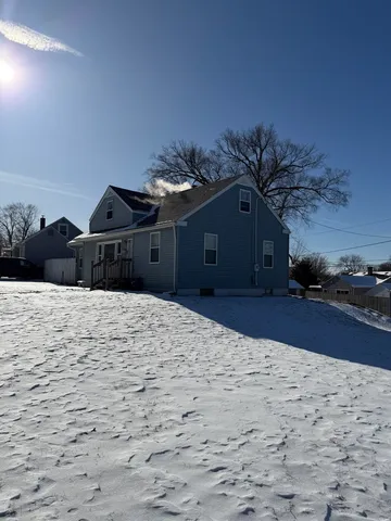 $209,500 | 2003 Nebraska Road, Rockford, IL 61108