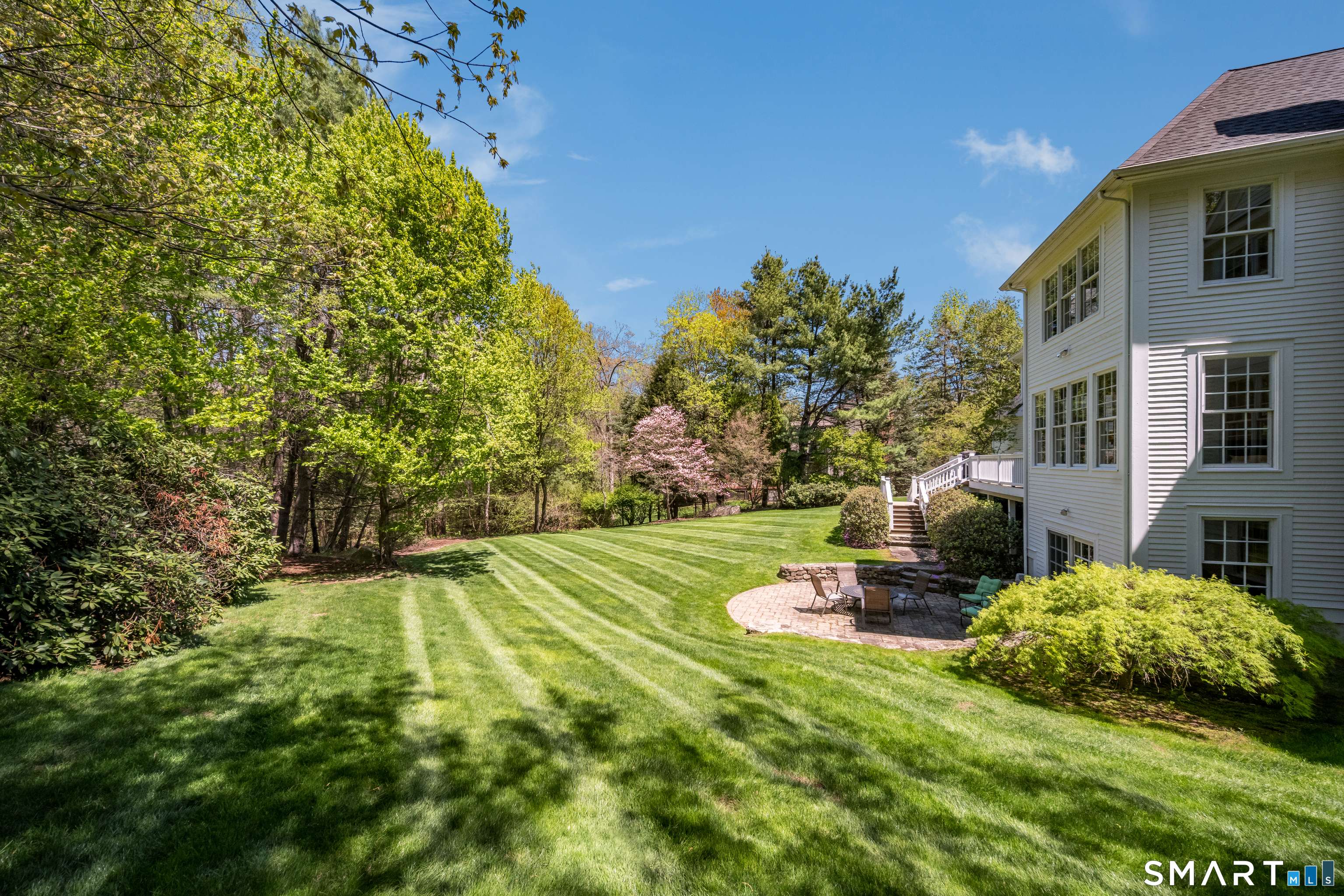 6 Timothy Way Avon, CT 06001 - Photo 13 of 38