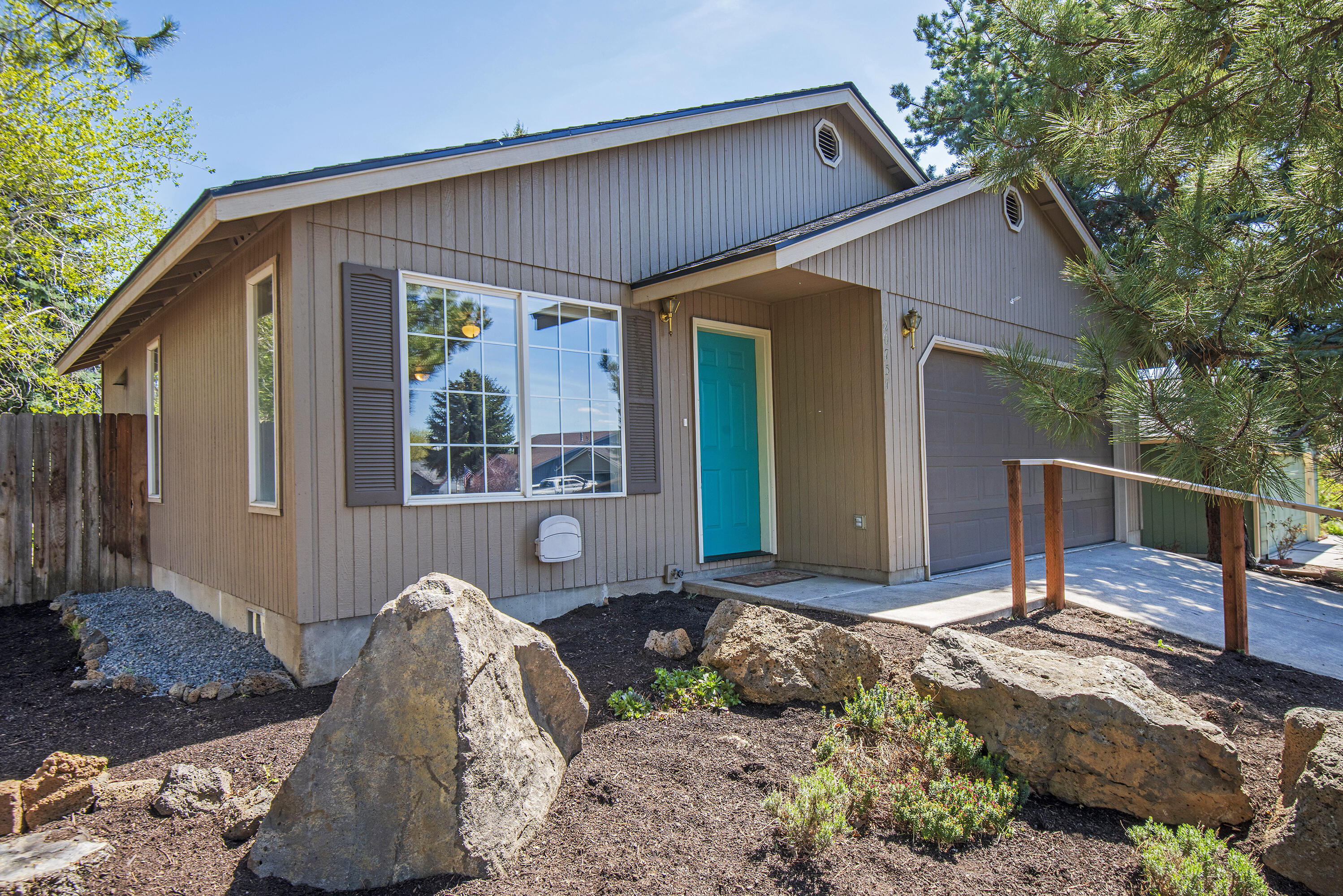 20751 Gallop Road Bend, OR 97701 - Photo 1 of 22 20751_Gallop_Rd_2-print-DSC_5939