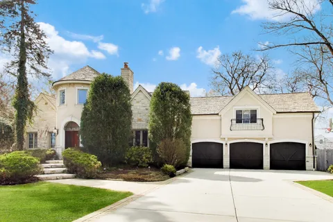 $1,899,000 | 1414 Canterbury Lane, Glenview, IL 60025