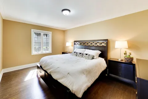 $1,899,000 | 1414 Canterbury Lane, Glenview, IL 60025