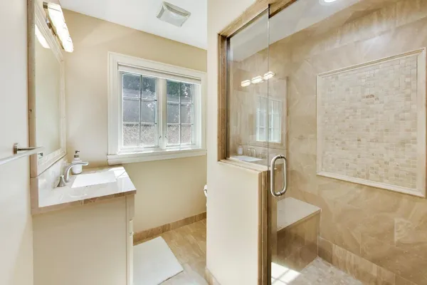$1,950,000 | 1414 Canterbury Lane, Glenview, IL 60025