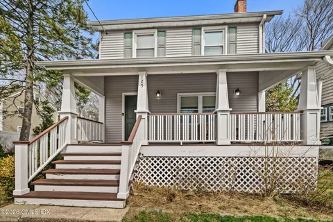 $750,000 | 125 Oaklawn Avenue, Stamford, CT 06905
