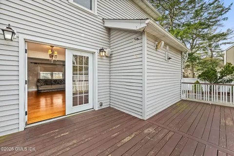 $750,000 | 125 Oaklawn Avenue, Stamford, CT 06905