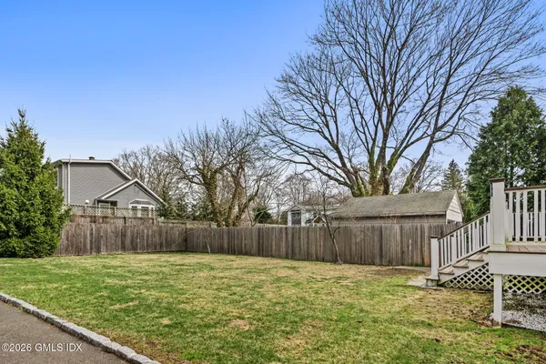 $750,000 | 125 Oaklawn Avenue, Stamford, CT 06905