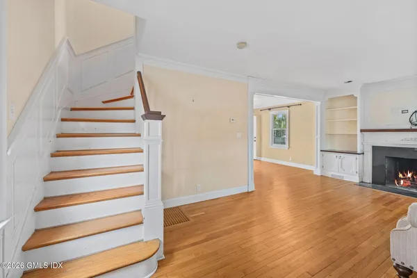 $750,000 | 125 Oaklawn Avenue, Stamford, CT 06905