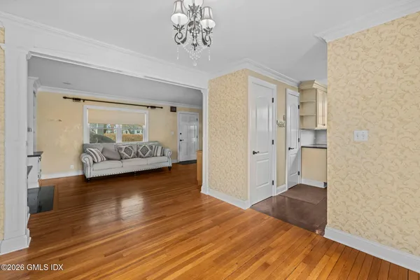 $750,000 | 125 Oaklawn Avenue, Stamford, CT 06905