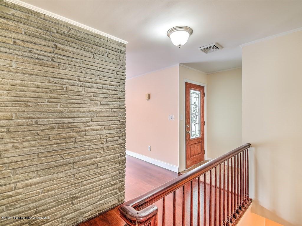 119 Kimberly Road Colonia, NJ 07067 - Photo 3 of 23 003_FOYER