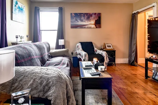 $699,995 | 30 Winter Street, Framingham, MA 01702