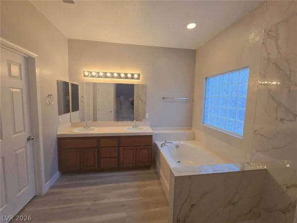 $2,450 | 3212 Cambridge Hollows Court, Las Vegas, NV 89135
