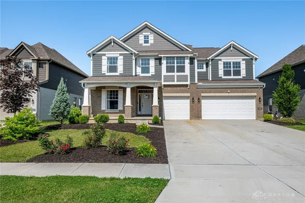 $625,000 | 705 Dewmar Drive, Dayton, OH 45434