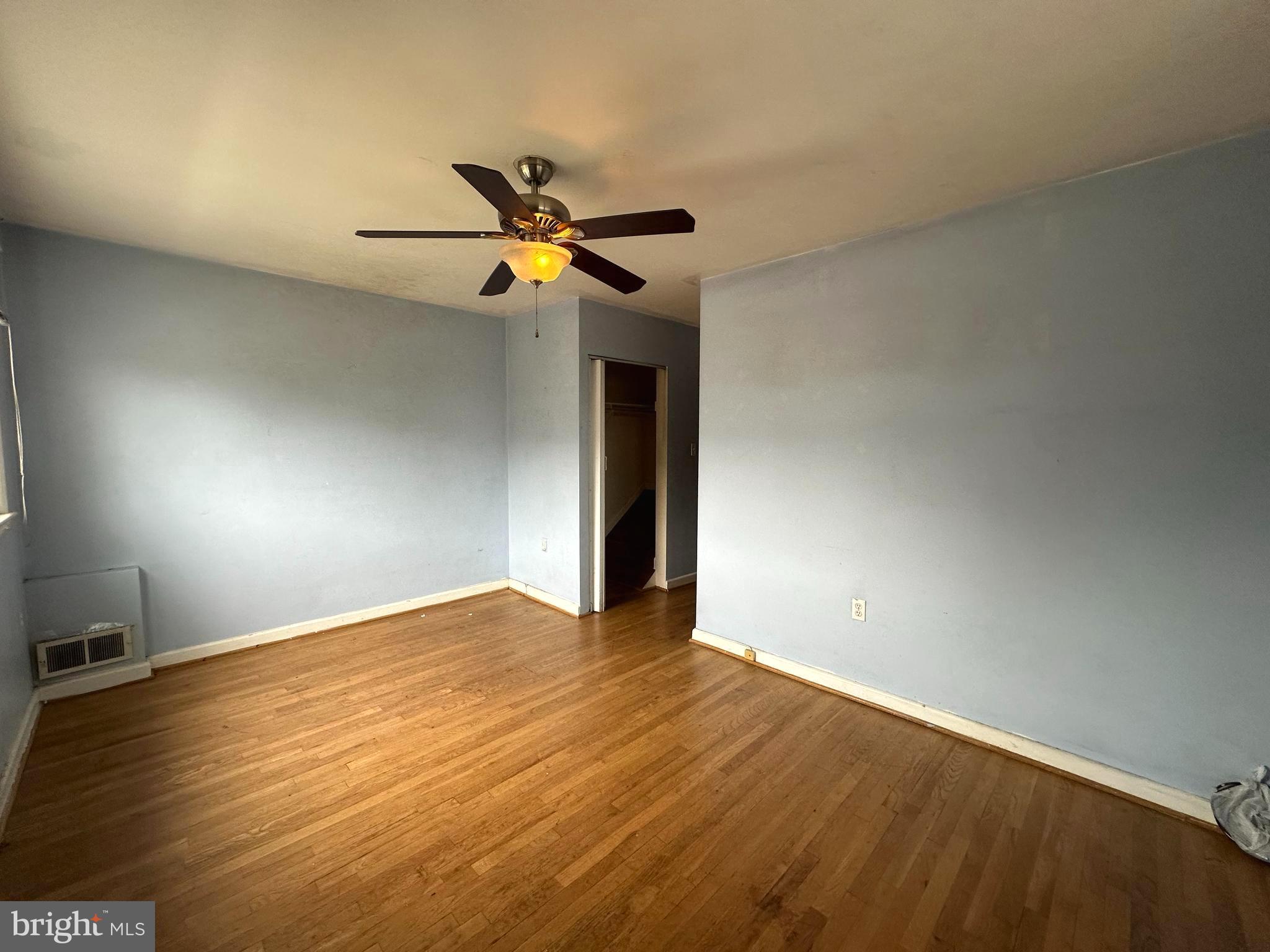 1018 Ruatan Street Silver Spring, MD 20903 - Photo 12 of 19 Gallery Image 12