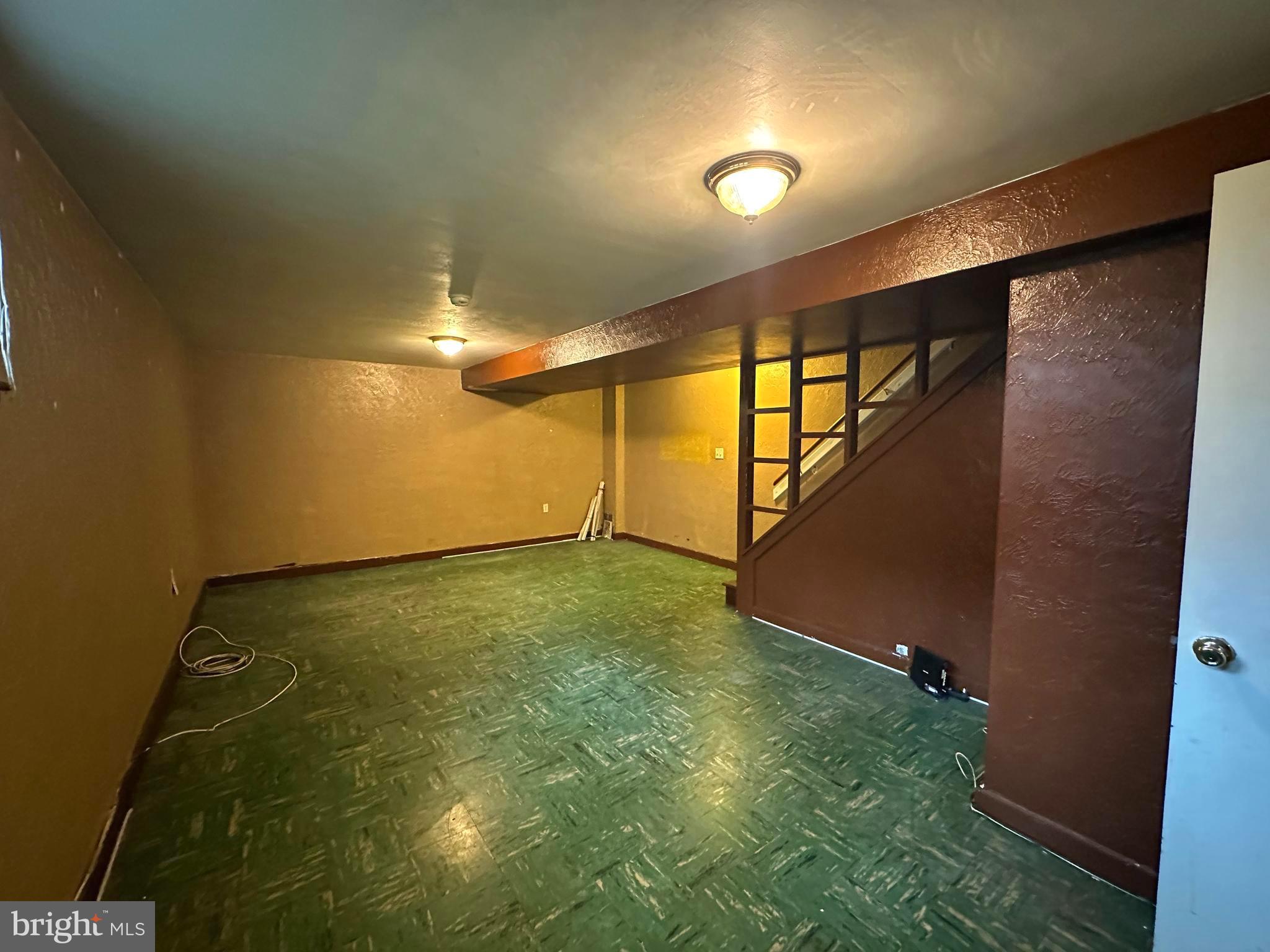 1018 Ruatan Street Silver Spring, MD 20903 - Photo 15 of 19 Gallery Image 15