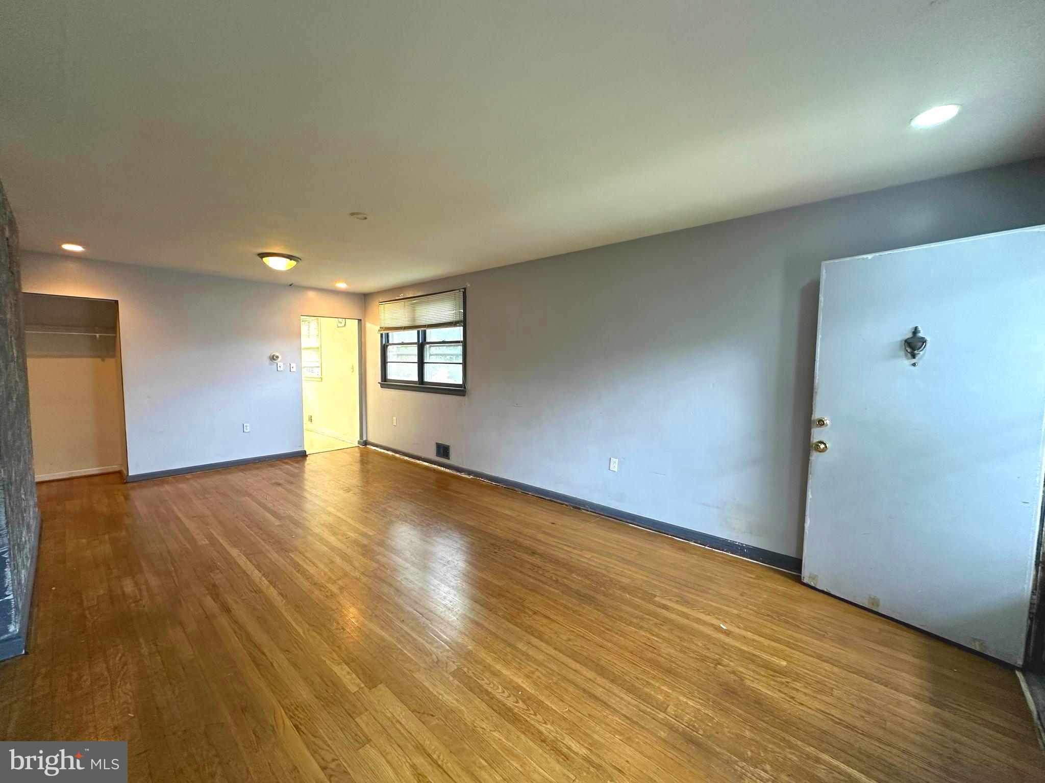 1018 Ruatan Street Silver Spring, MD 20903 - Photo 2 of 19 Gallery Image 2