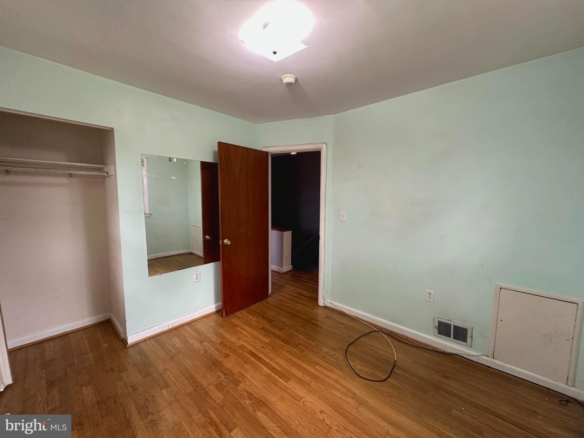 1018 Ruatan Street Silver Spring, MD 20903 - Photo 8 of 19 Gallery Image 8