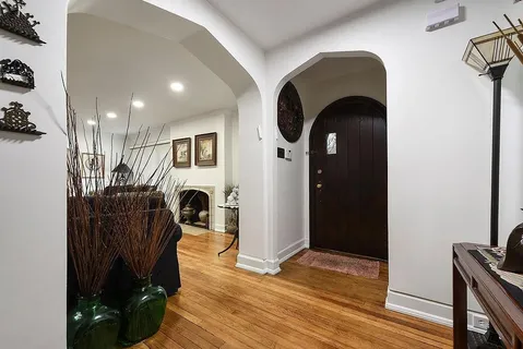 $1,000,000 | 2205 Beechwood Boulevard, Pittsburgh, PA 15217