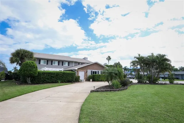 $2,499,990 | 301 Quay Assisi, New Smyrna Beach, FL 32169