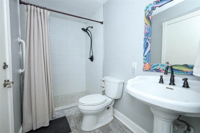 $2,499,990 | 301 Quay Assisi, New Smyrna Beach, FL 32169