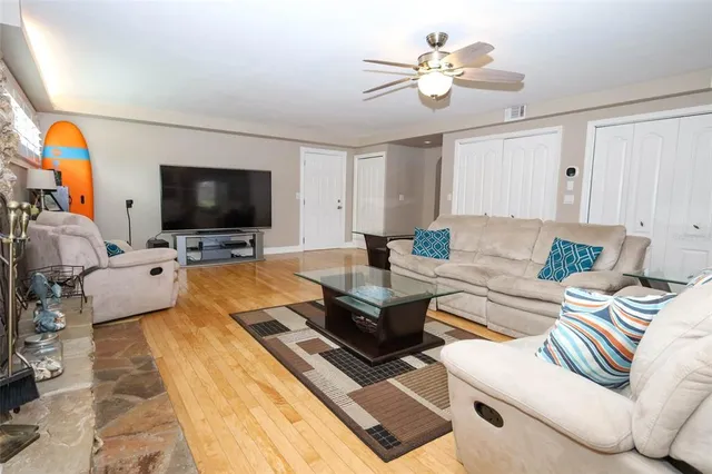 $2,499,990 | 301 Quay Assisi, New Smyrna Beach, FL 32169