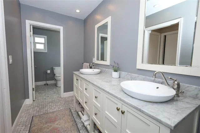 $2,499,990 | 301 Quay Assisi, New Smyrna Beach, FL 32169