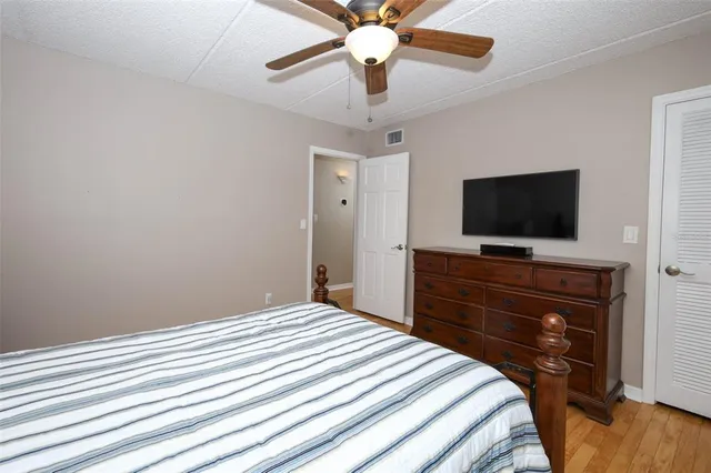 $2,499,990 | 301 Quay Assisi, New Smyrna Beach, FL 32169