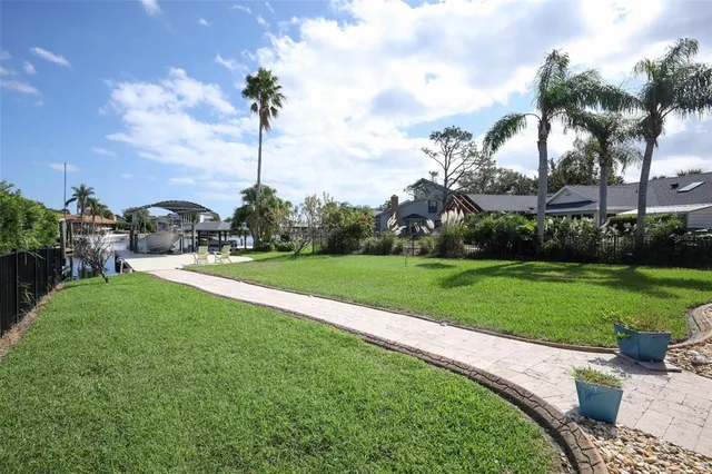 $2,499,990 | 301 Quay Assisi, New Smyrna Beach, FL 32169