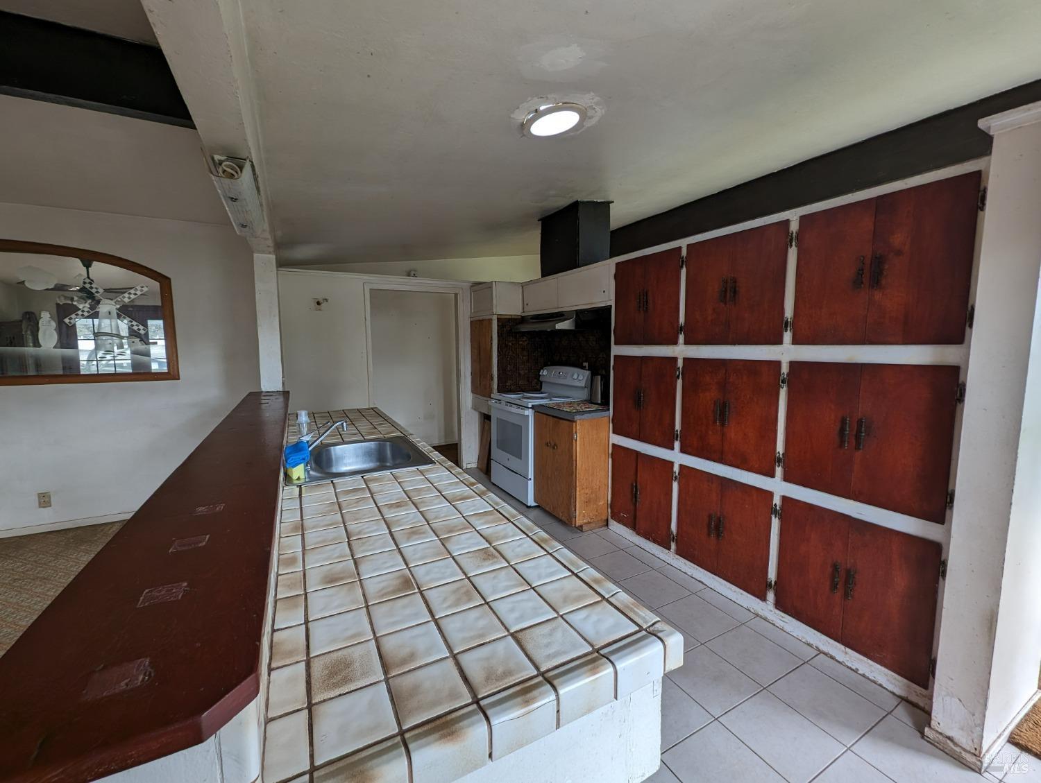 365 Las Colindas Road San Rafael, CA 94903 - Photo 20 of 29