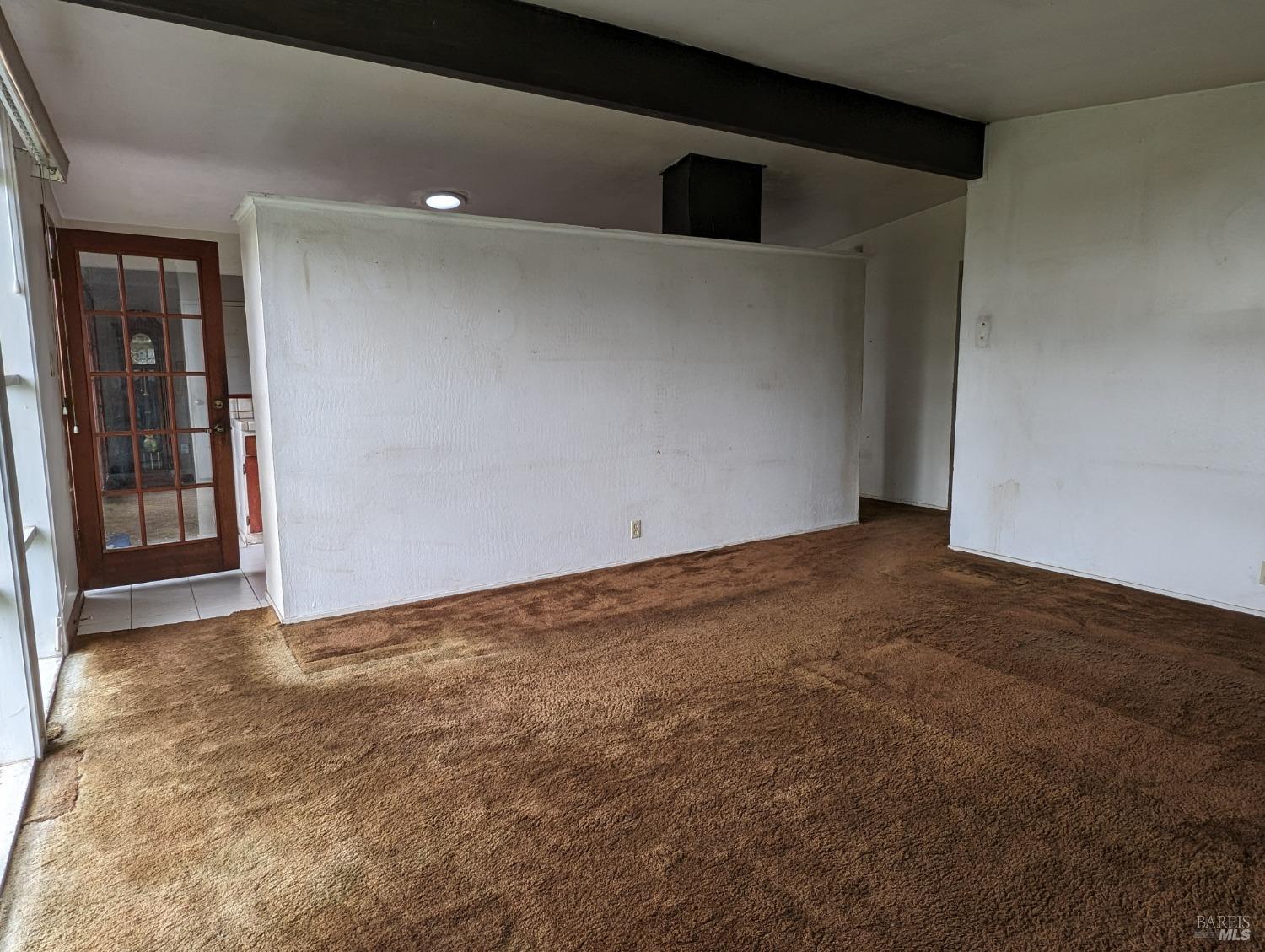 365 Las Colindas Road San Rafael, CA 94903 - Photo 4 of 29