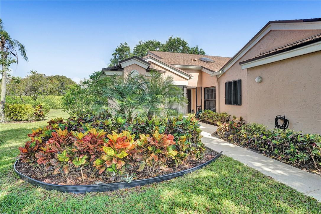 8199 Springlake Drive, Unit A Boca Raton, FL 33496 - Photo 3 of 37 Photo 3