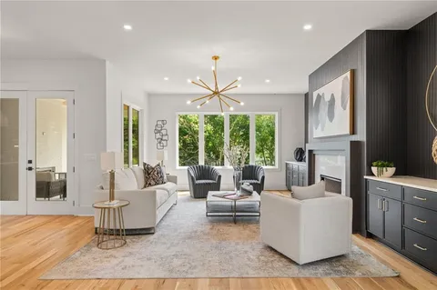 $1,425,000 | 3213 Mae Avenue Northeast, Brookhaven, GA 30319
