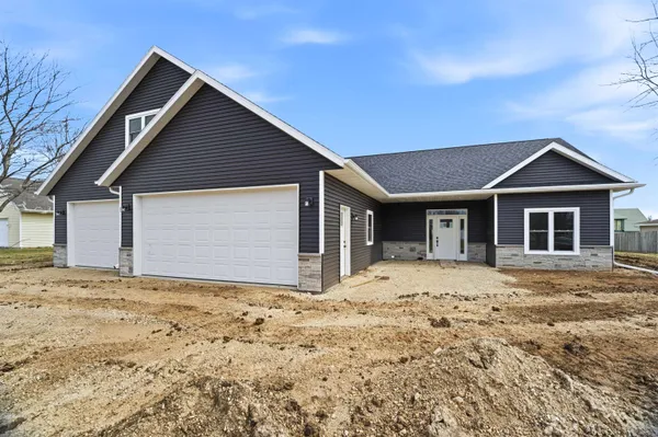$399,000 | 224 North 9th Street, Hilbert, WI 54129