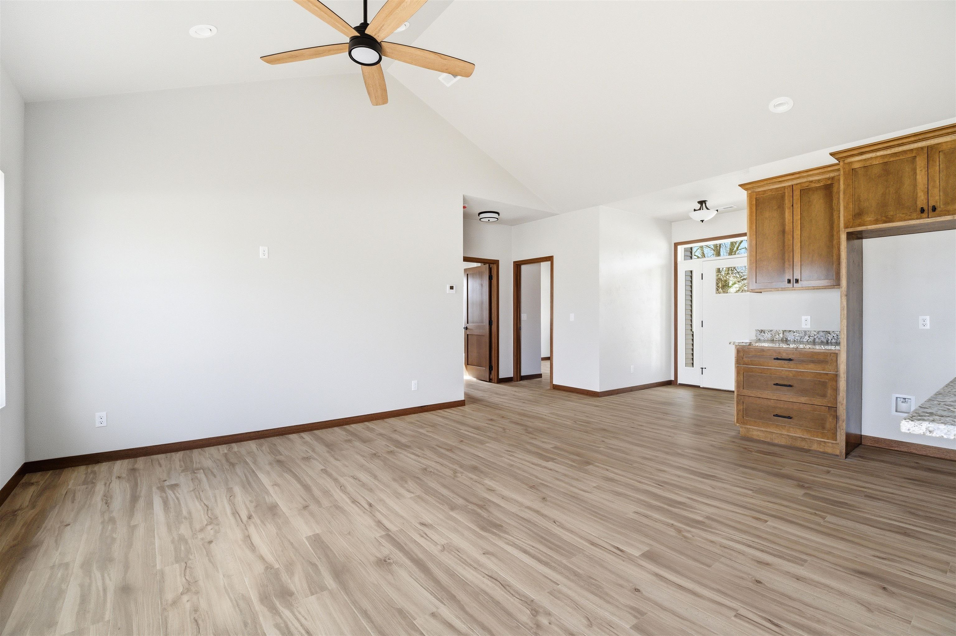 224 North 9th Street Hilbert, WI 54129 - Photo 4 of 29