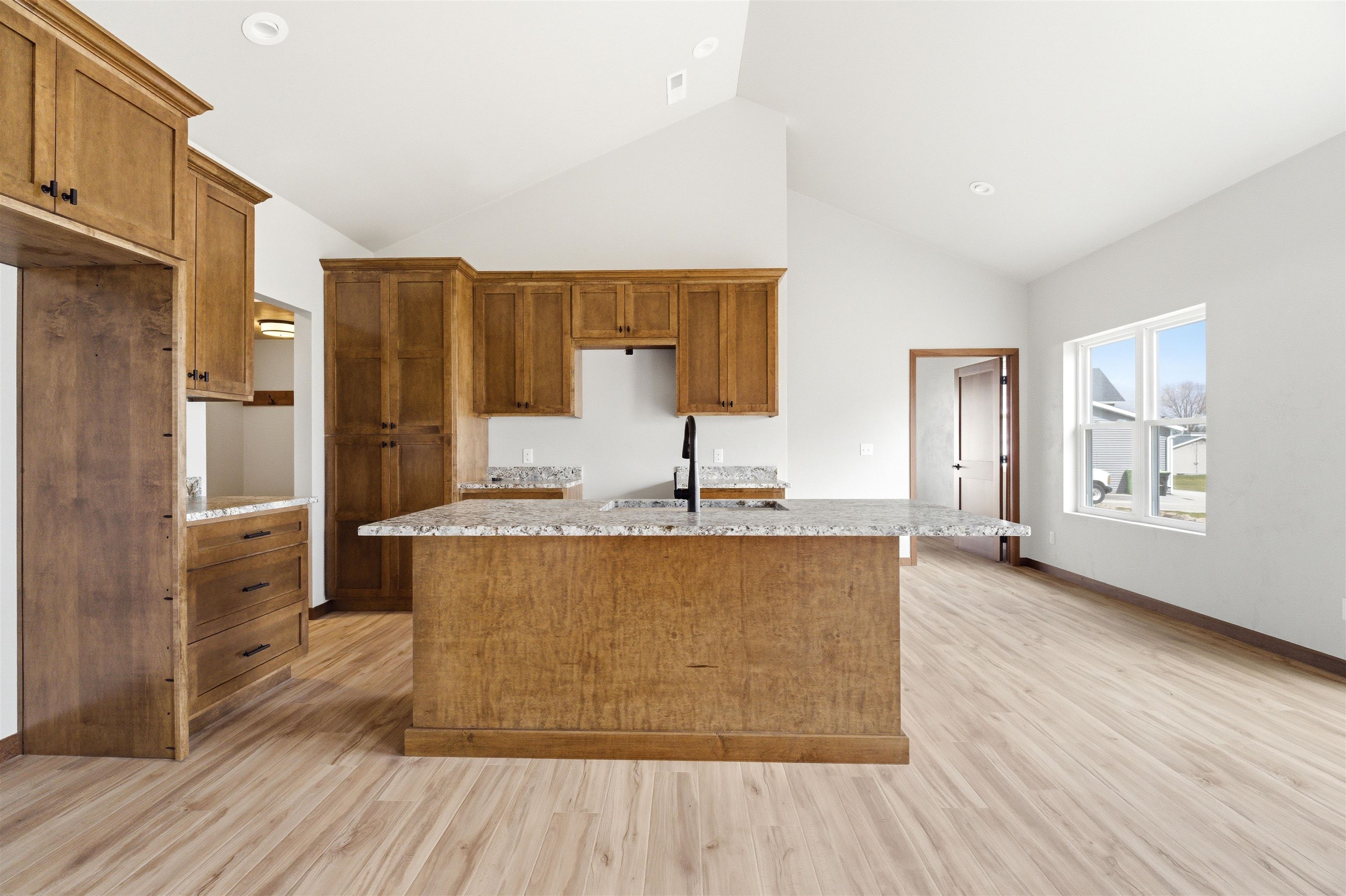 224 North 9th Street Hilbert, WI 54129 - Photo 6 of 29