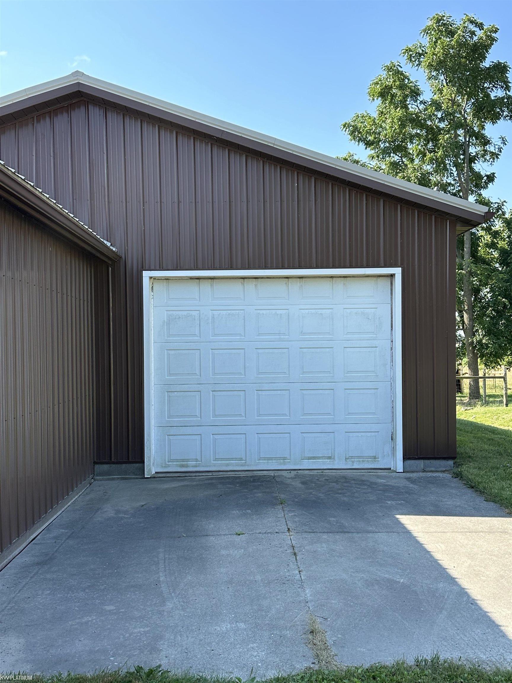 6039 Jeddo Road Jeddo, MI 48032 - Photo 4 of 17