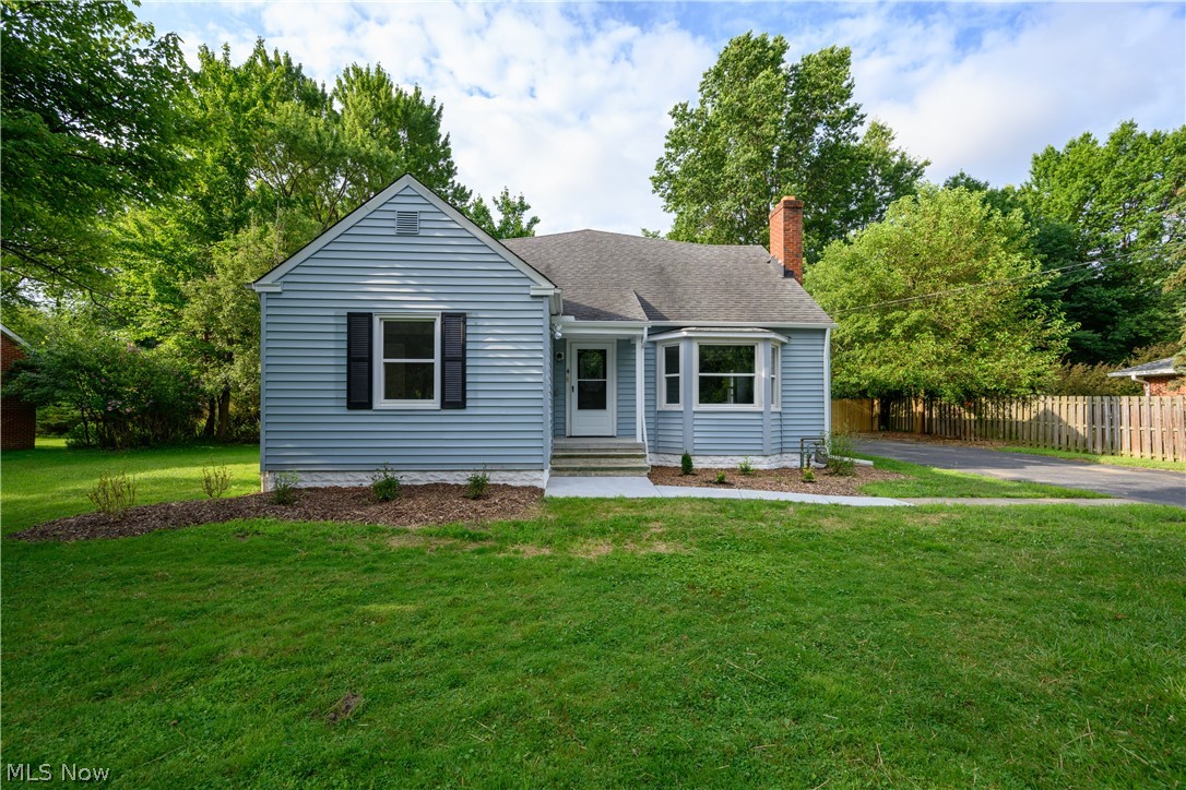 6076 Highland Road Cleveland, OH 44143 - Photo 2 of 25