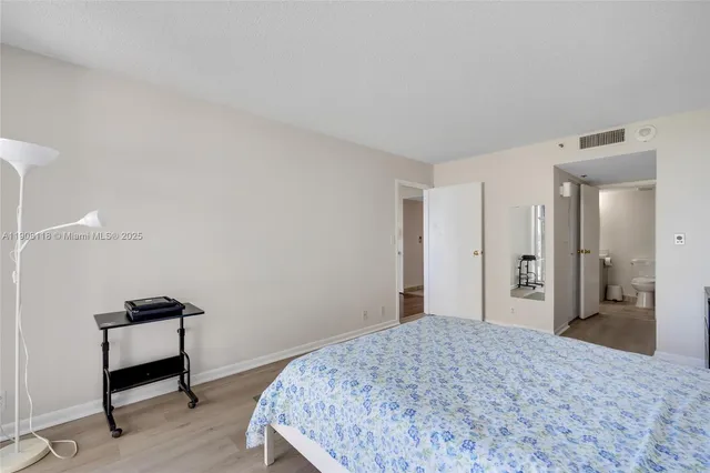 $2,750 | 7601 East Treasure Drive, Unit 510, North Bay Village, FL 33141