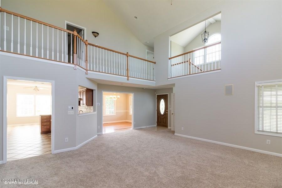 830 Veechdale Road Simpsonville, KY 40067 - Photo 5 of 25 08_830VEECHDALEROAD_2008_LowRes