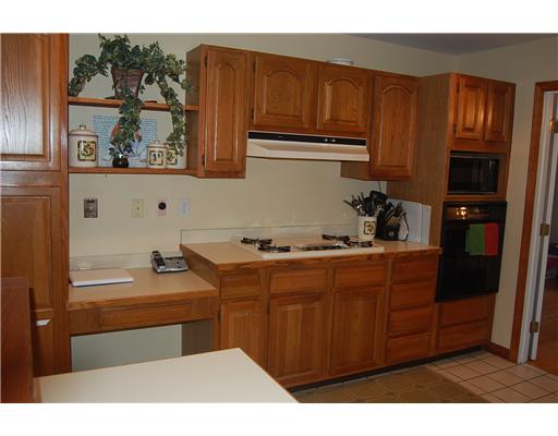 1 Lamson Road Barrington, RI 02806 - Photo 5 of 15 Kitchen.