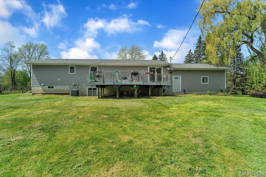 4660 Lansing Road Bancroft, MI 48414 - Photo 35 of 41