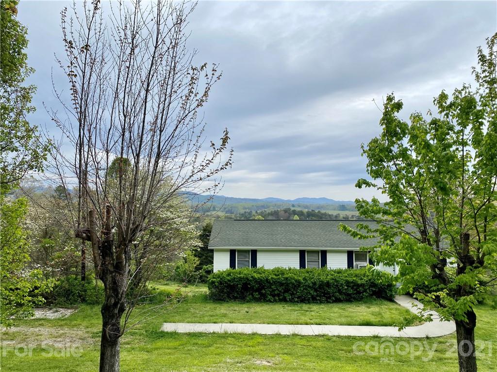 140 Alexander Road Alexander, NC 28701 - Photo 3 of 39 Gallery Image 3