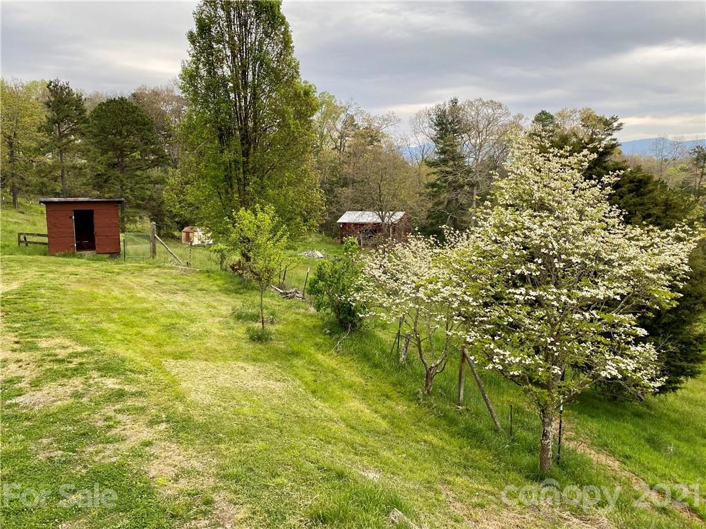 140 Alexander Road Alexander, NC 28701 - Photo 31 of 39 Gallery Image 31